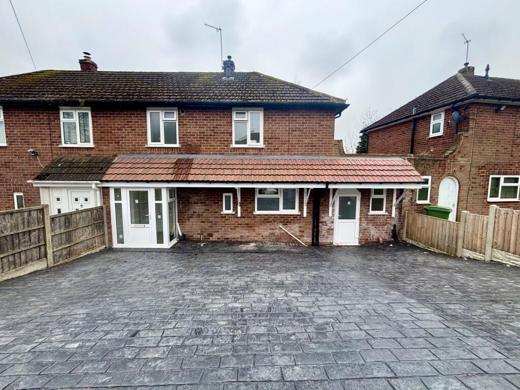 Abbey Road, Halesowen, B63