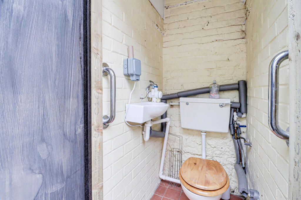 Additional image 15 of High Street, Redbourn, St. Albans, AL3