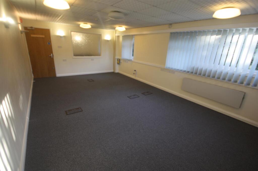 Additional image 8 of Tything Road East, Alcester B49 6ER