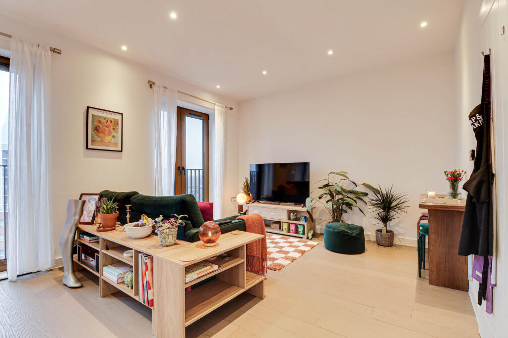 Additional image 23 of Grosvenor Road, St Albans, AL1