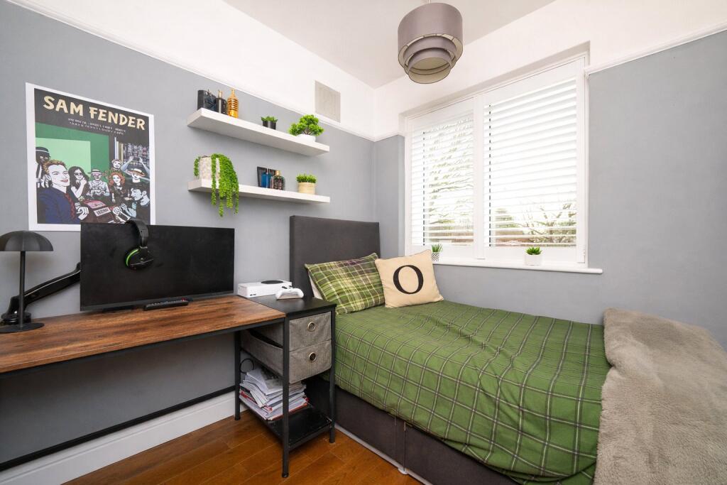 Additional image 14 of Stanley Avenue, St. Albans, Hertfordshire