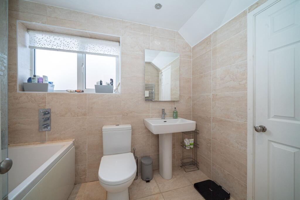 Additional image 11 of Gilpin Green, Harpenden, AL5