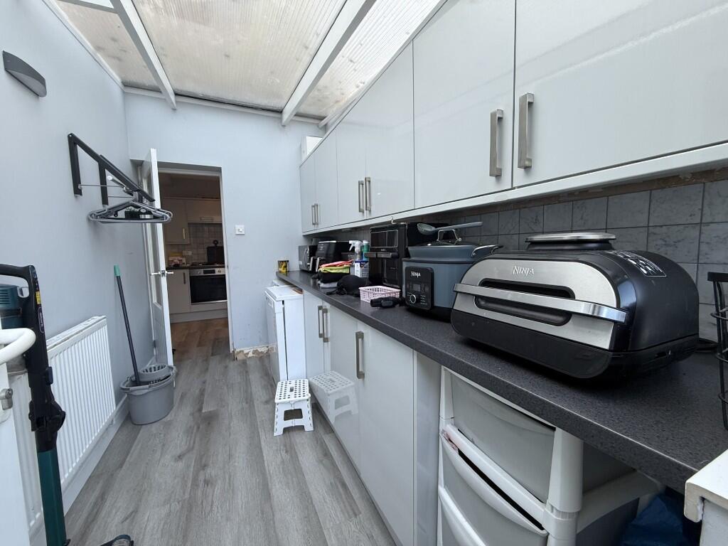 Additional image 5 of Montgomery Close, Bromsgrove, B61 0PG