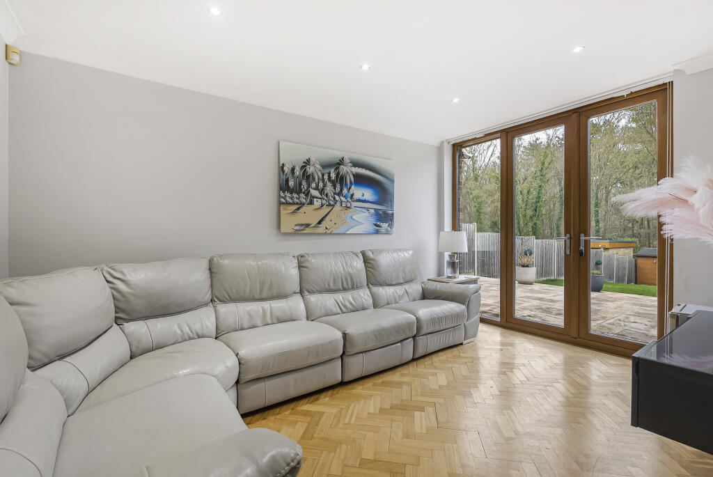 Additional image 9 of The Holdings, Hatfield, Hertfordshire, AL9