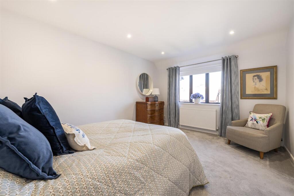 Additional image 7 of Granby Avenue, Harpenden