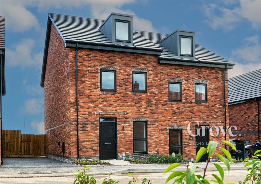 No 16, Maybank, Manor Way, Halesowen