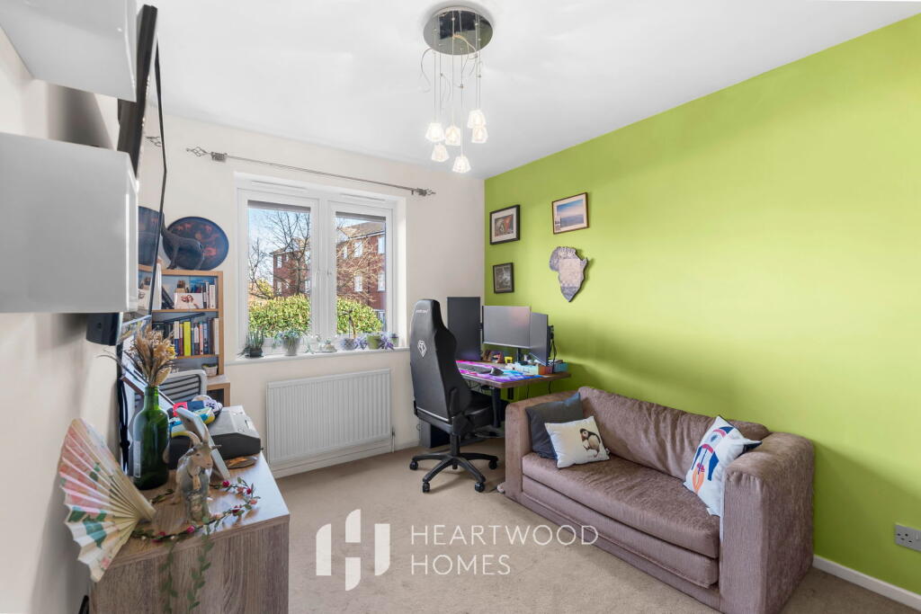 Additional image 10 of Park View Close, St. Albans, AL1 5TT