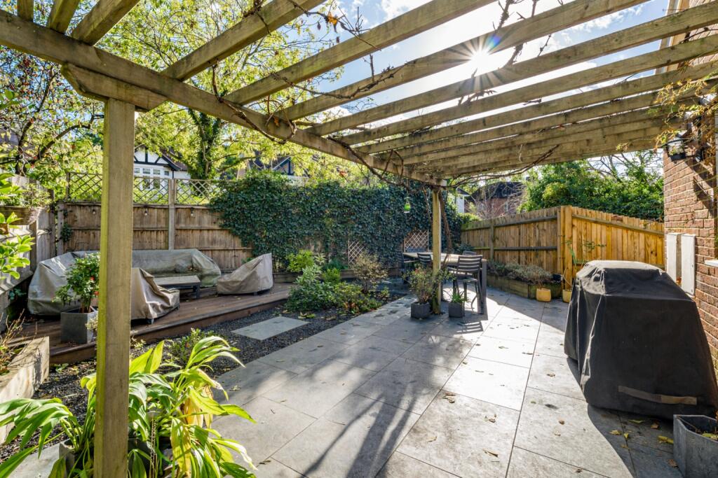 Additional image 19 of Harpenden Road, St. Albans, Hertfordshire, AL3