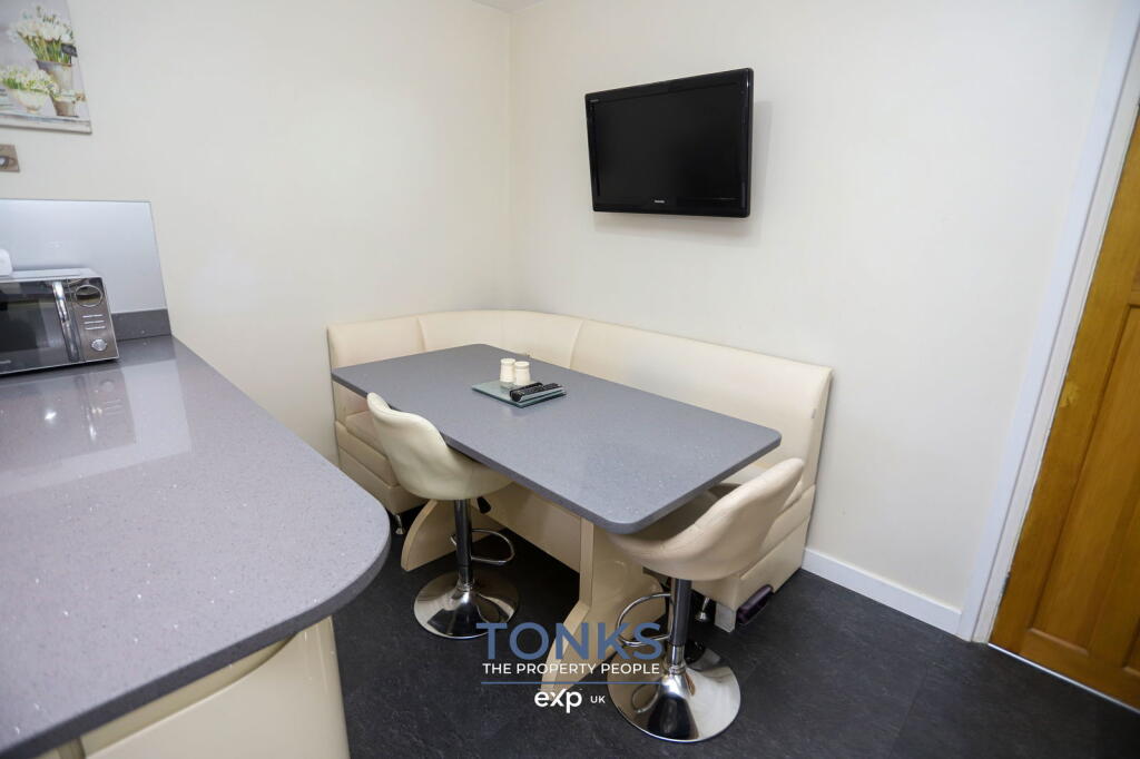 Additional image 14 of Carol Crescent, Halesowen, B63 3RP