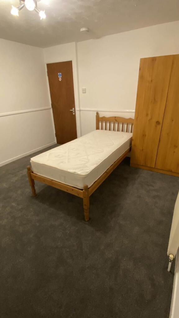 Additional image 7 of High Dells, Hatfield