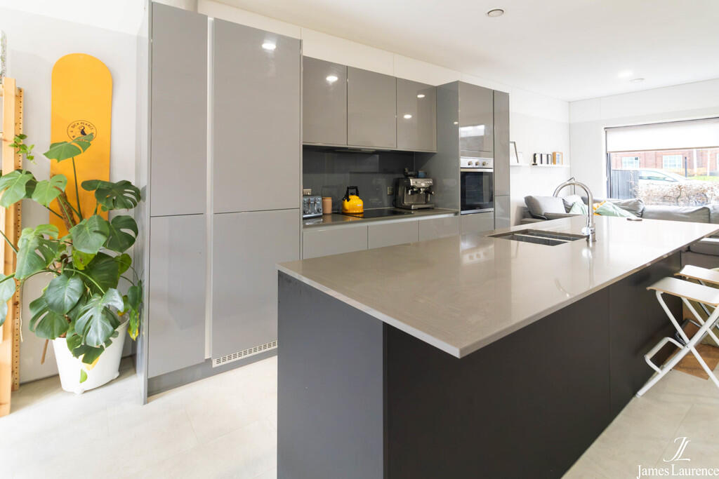 Additional image 8 of Port Loop, South Loop Park, Edgbaston