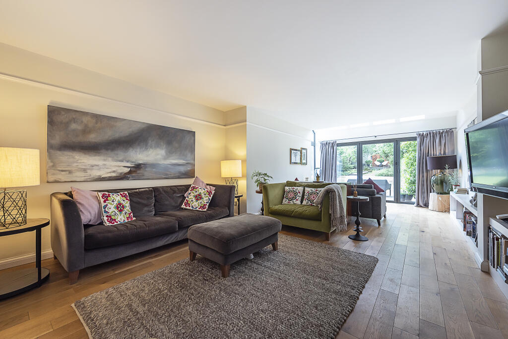 Additional image 16 of Gurney Court Road, St. Albans, AL1