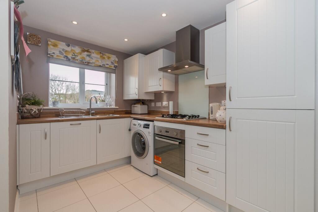 Additional image 3 of Kingcup Close, Catshill, B61