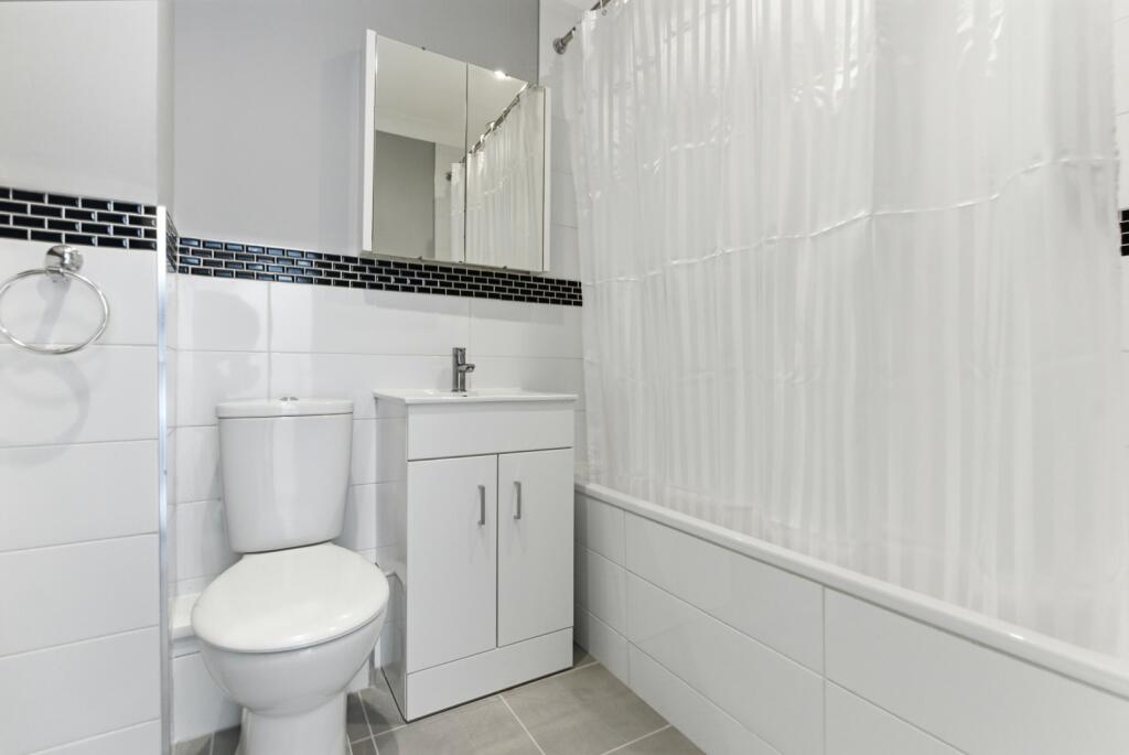 Additional image 6 of Saracens Head Yard, St Albans, Herts