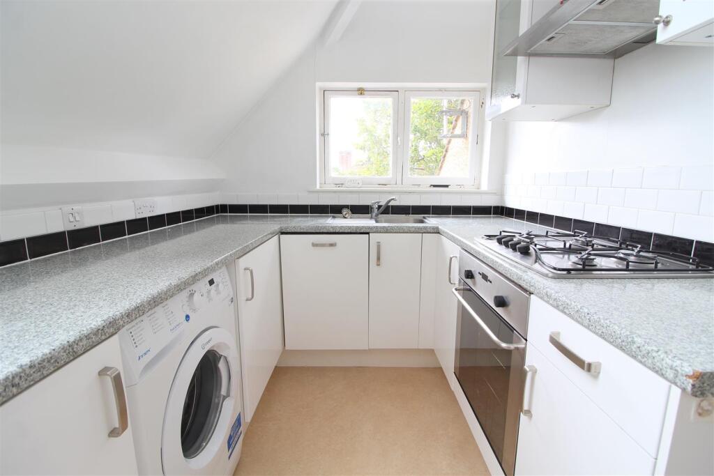 Additional image 11 of Avenue Road, St Albans