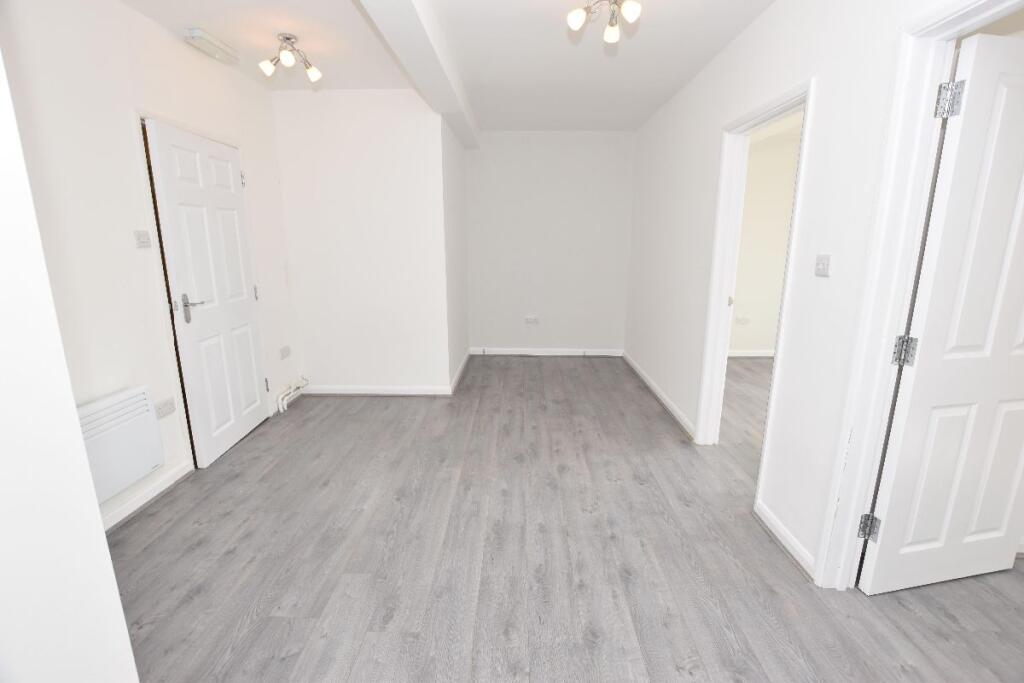 Additional image 3 of Flat Hagley Road West, Quinton, Birmingham