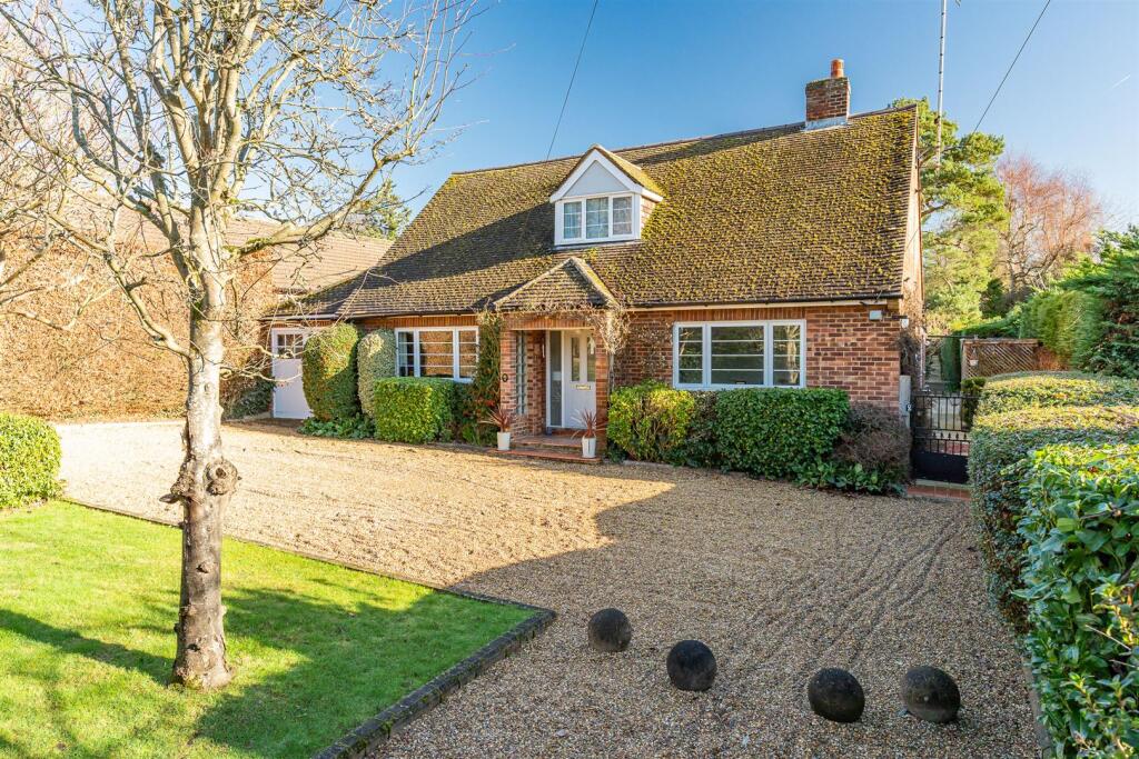 Additional image 35 of Canonsfield Road, Welwyn