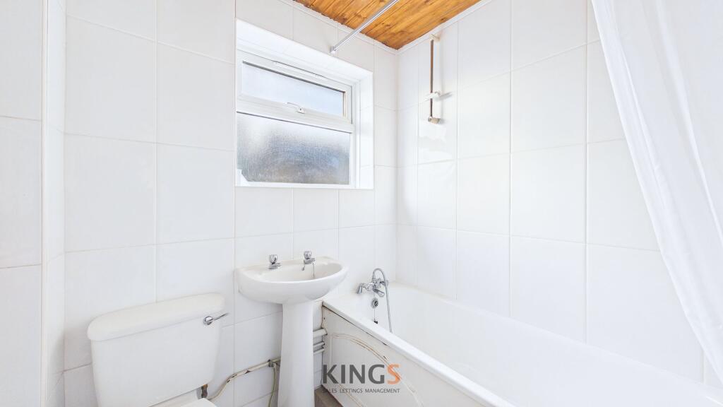 Additional image 10 of Bradshaws, Hatfield, AL10