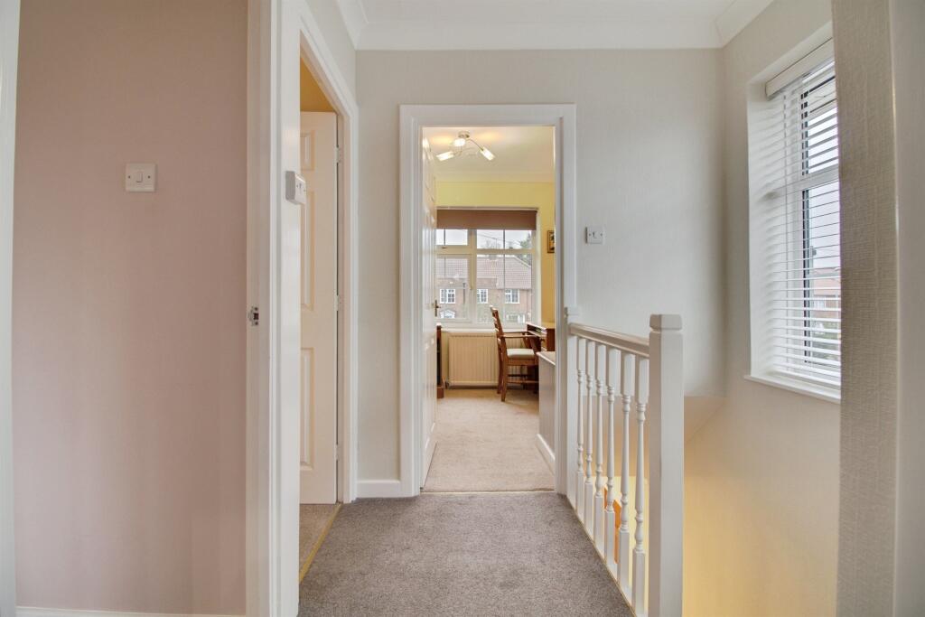 Additional image 21 of Woodhall Lane, Welwyn Garden City