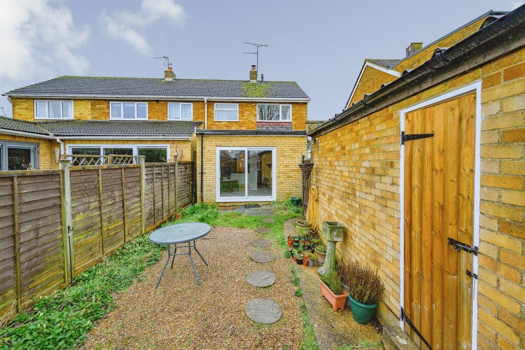 Additional image 12 of Broomleys, St. Albans