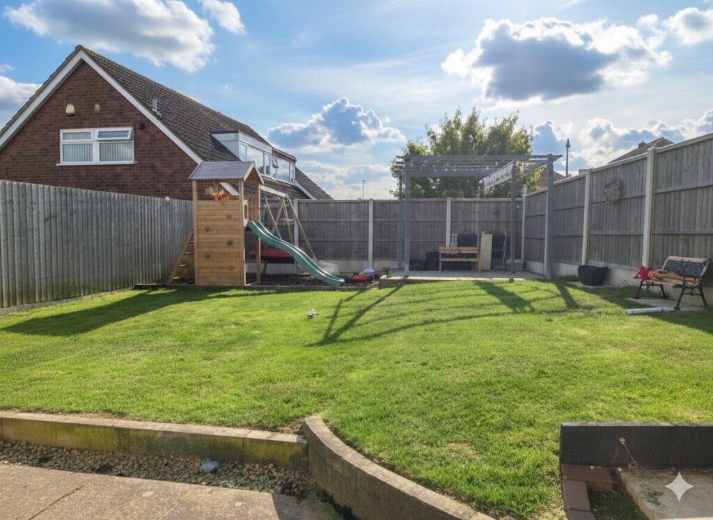 Additional image 14 of HALESOWEN, Abberley Close