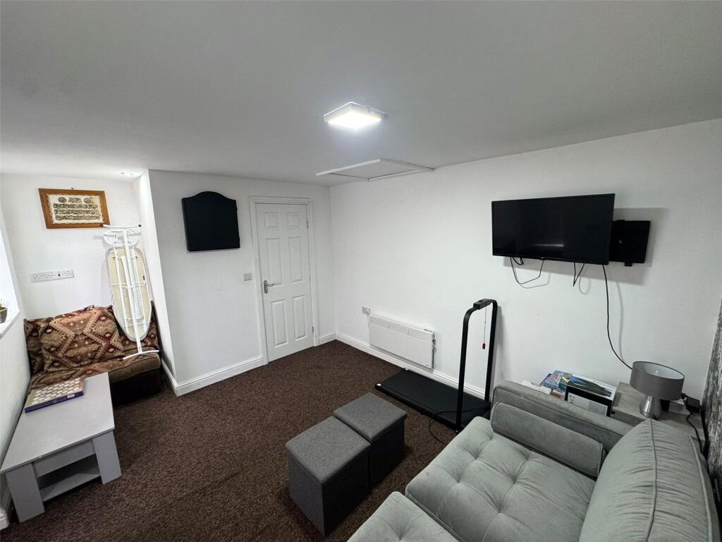 Additional image 22 of Fosbrooke Road, Birmingham, West Midlands, B10