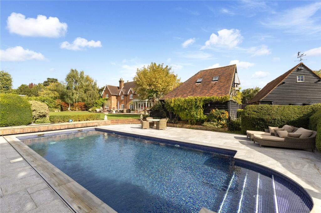 Additional image 44 of Rabley Heath Road, Welwyn, Hertfordshire, AL6