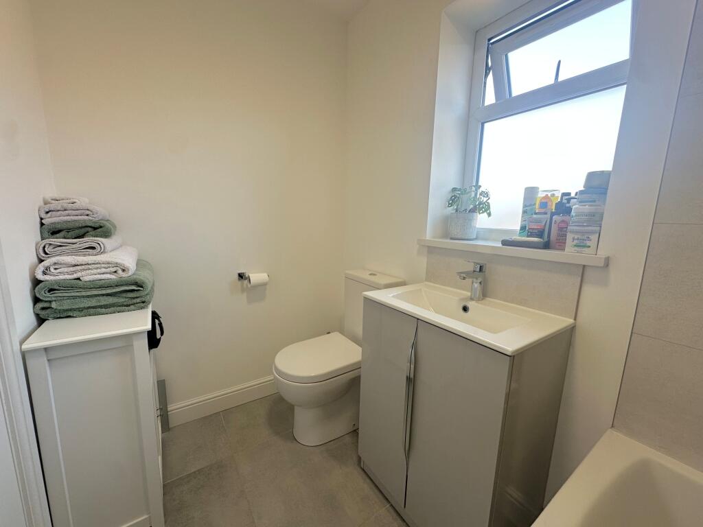 Additional image 9 of Fringe Green Close, Bromsgrove