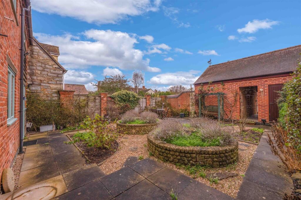 Additional image 13 of Owlets End, Barton, Bidford-On-Avon