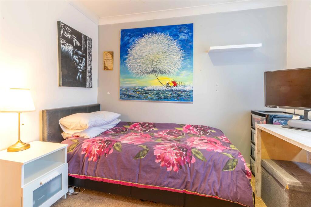 Additional image 11 of Daffodil Close, Hatfield