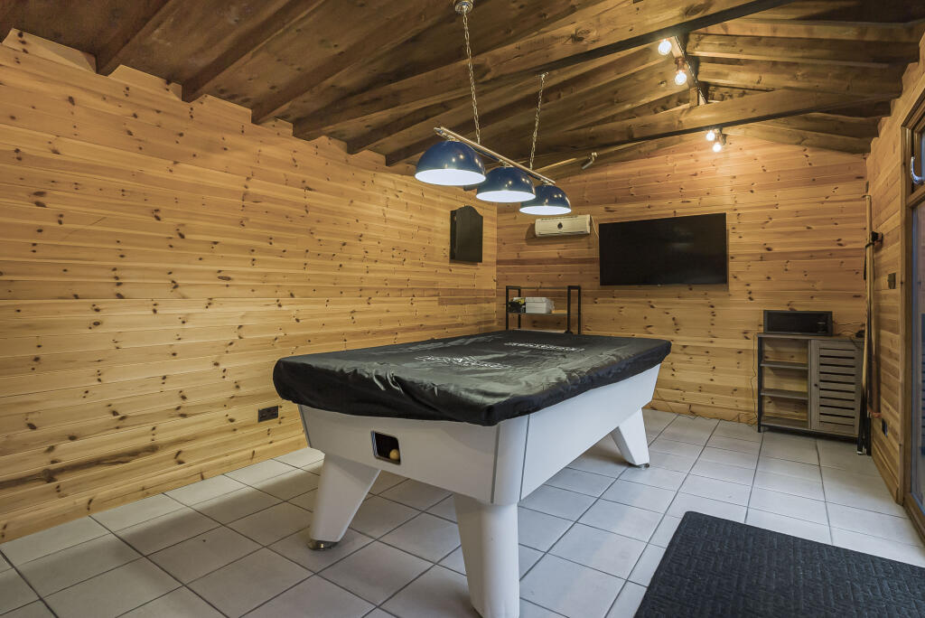 Additional image 25 of The Holdings, Hatfield, Hertfordshire, AL9