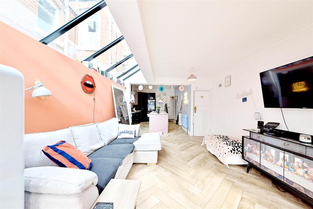 Additional image 8 of First Avenue, Selly Park