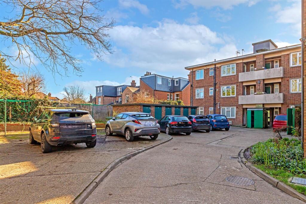 Additional image 14 of Hatfield Road, St. Albans