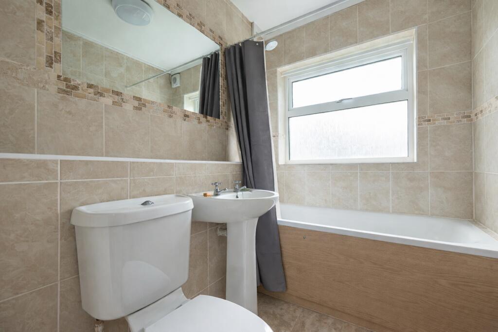 Additional image 6 of The Cedars, Milton Road, Harpenden, Hertfordshire, AL5