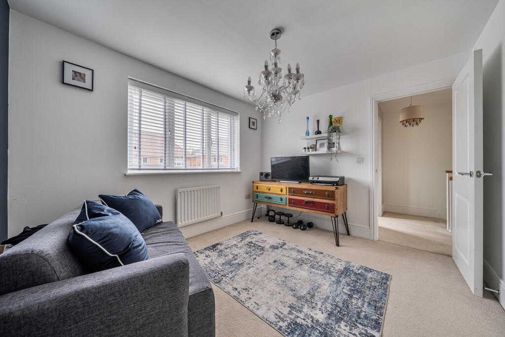 Additional image 3 of Engine Close, Bromsgrove, B60