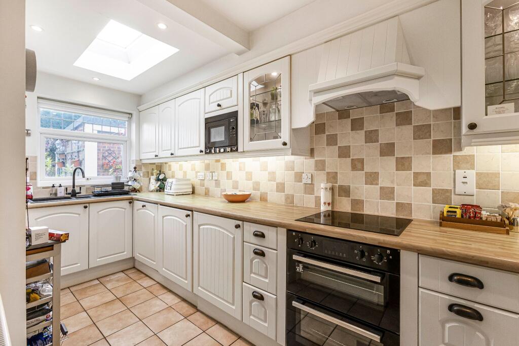 Additional image 10 of Holloways Lane, Welham Green, AL9