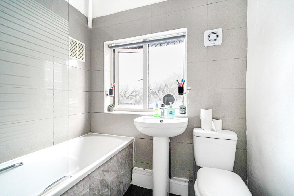 Additional image 16 of Temple Avenue, Hall Green