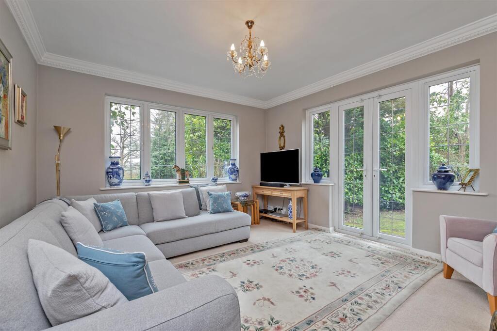 Additional image 12 of Kentish Lane, Brookmans Park