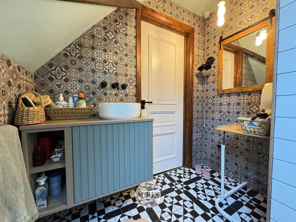 Additional image 58 of Englestede Close, Handsworth Wood, Birmingham