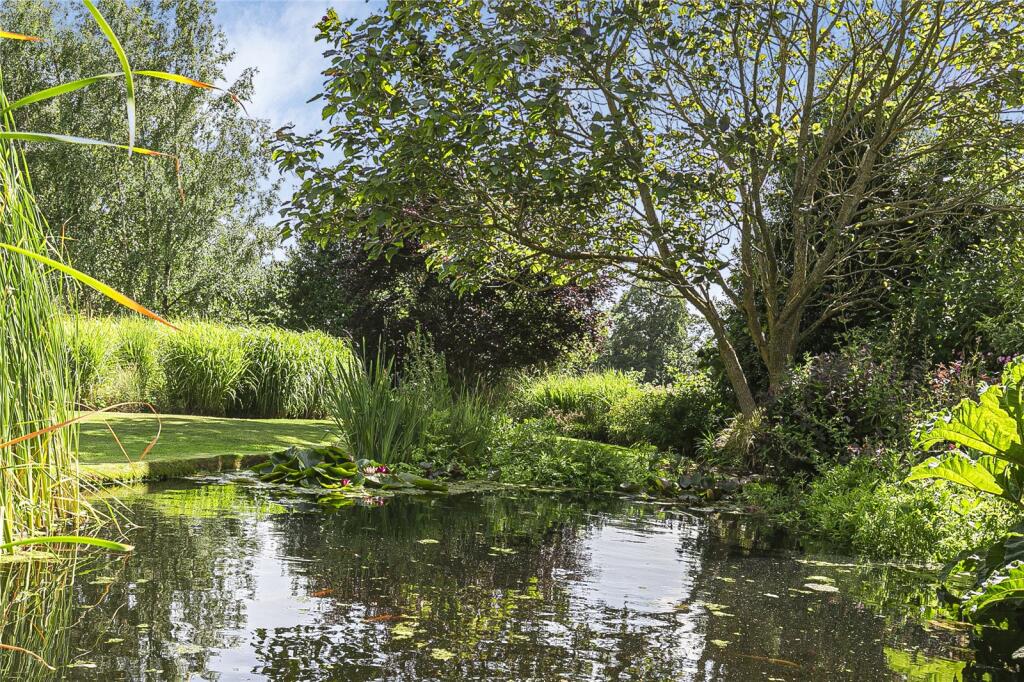 Additional image 51 of Wild Hill Road, Woodside, Hertfordshire, AL9