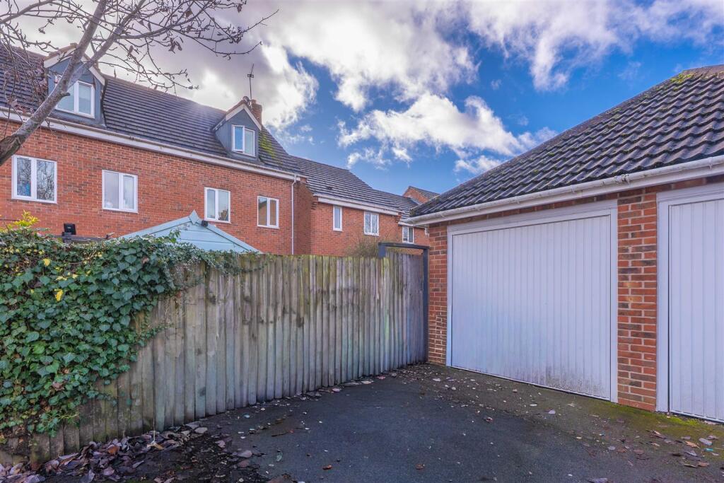 Additional image 13 of Station Road, Alcester