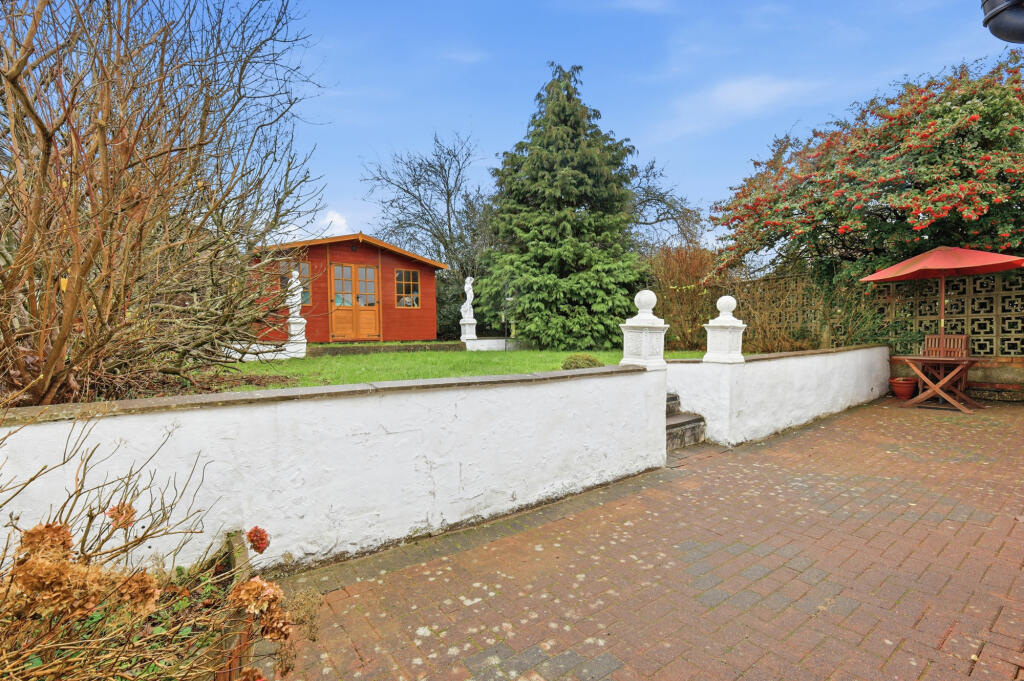 Additional image 10 of Mount Drive, Park Street, St. Albans