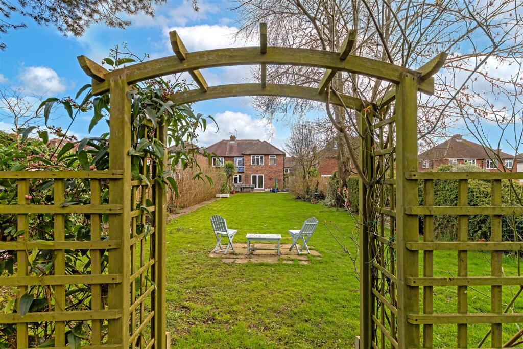 Additional image 29 of Pondfield Crescent, St. Albans