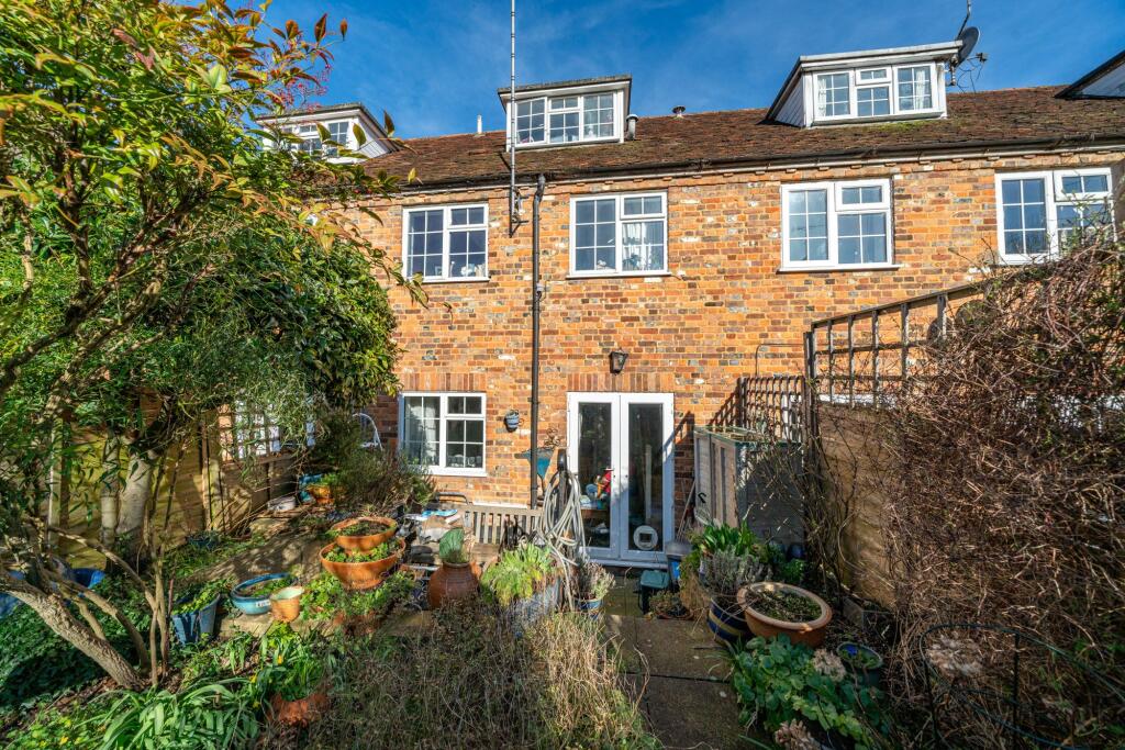 Additional image 13 of High Street, Markyate, AL3