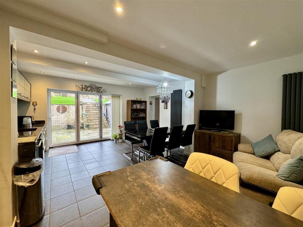 Additional image 26 of Woburn Drive, Halesowen