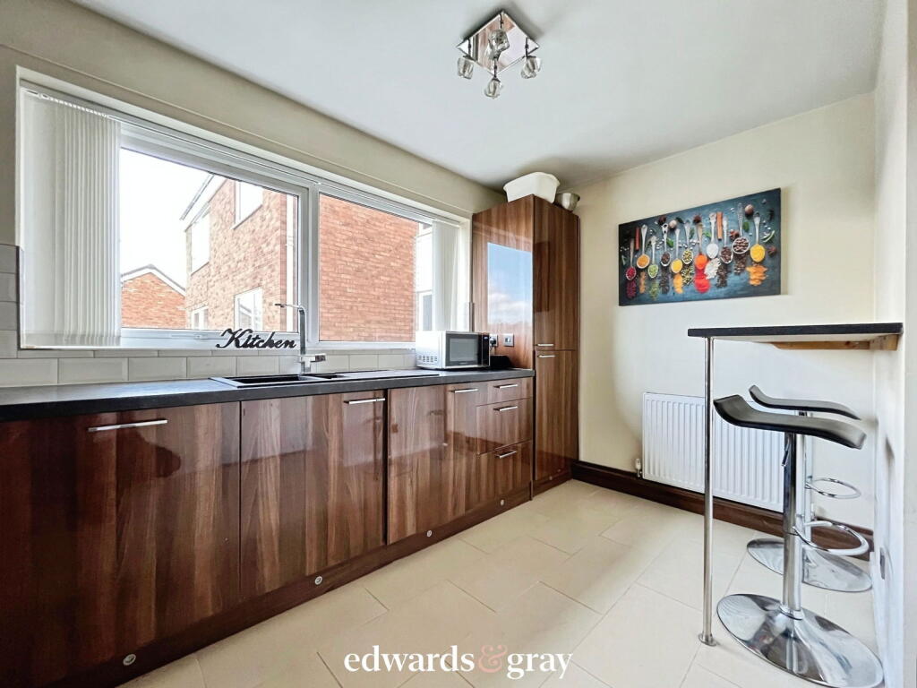 Additional image 6 of Princess Crescent, Halesowen, B63 3QE