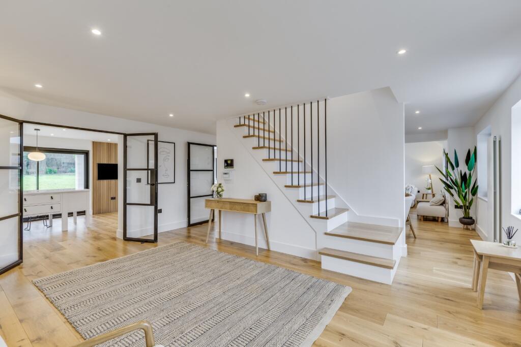 Additional image 30 of Vera Lane, Welwyn, Hertfordshire, AL6 0EW