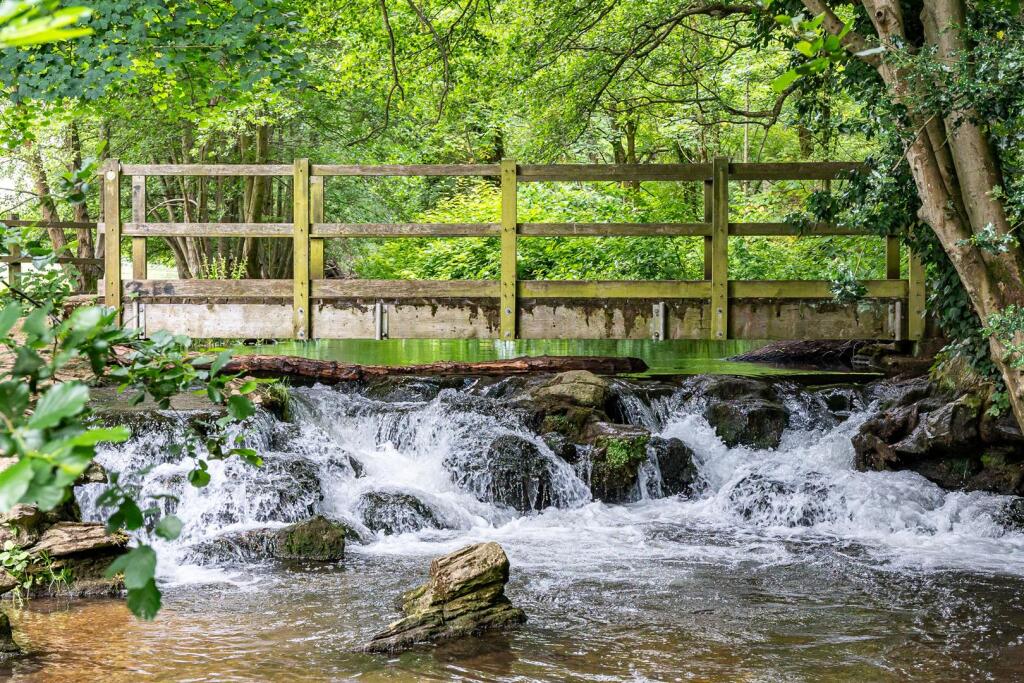 Additional image 31 of The Walled Garden, Tewin Water, Welwyn