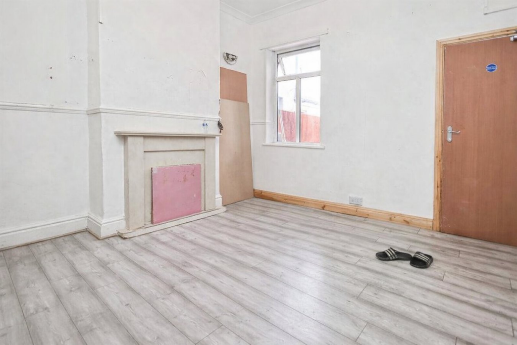 Additional image 3 of Woodall Rd- 5 Bed Investment, Birmingham, B6