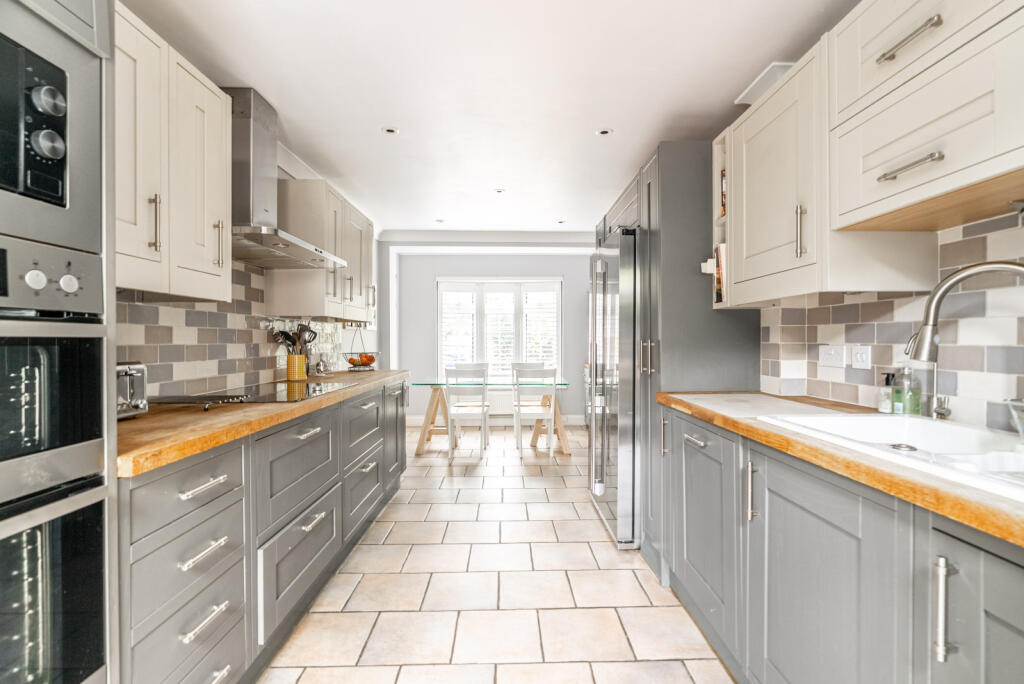 Additional image 24 of Harpenden Road, St. Albans, Hertfordshire, AL3